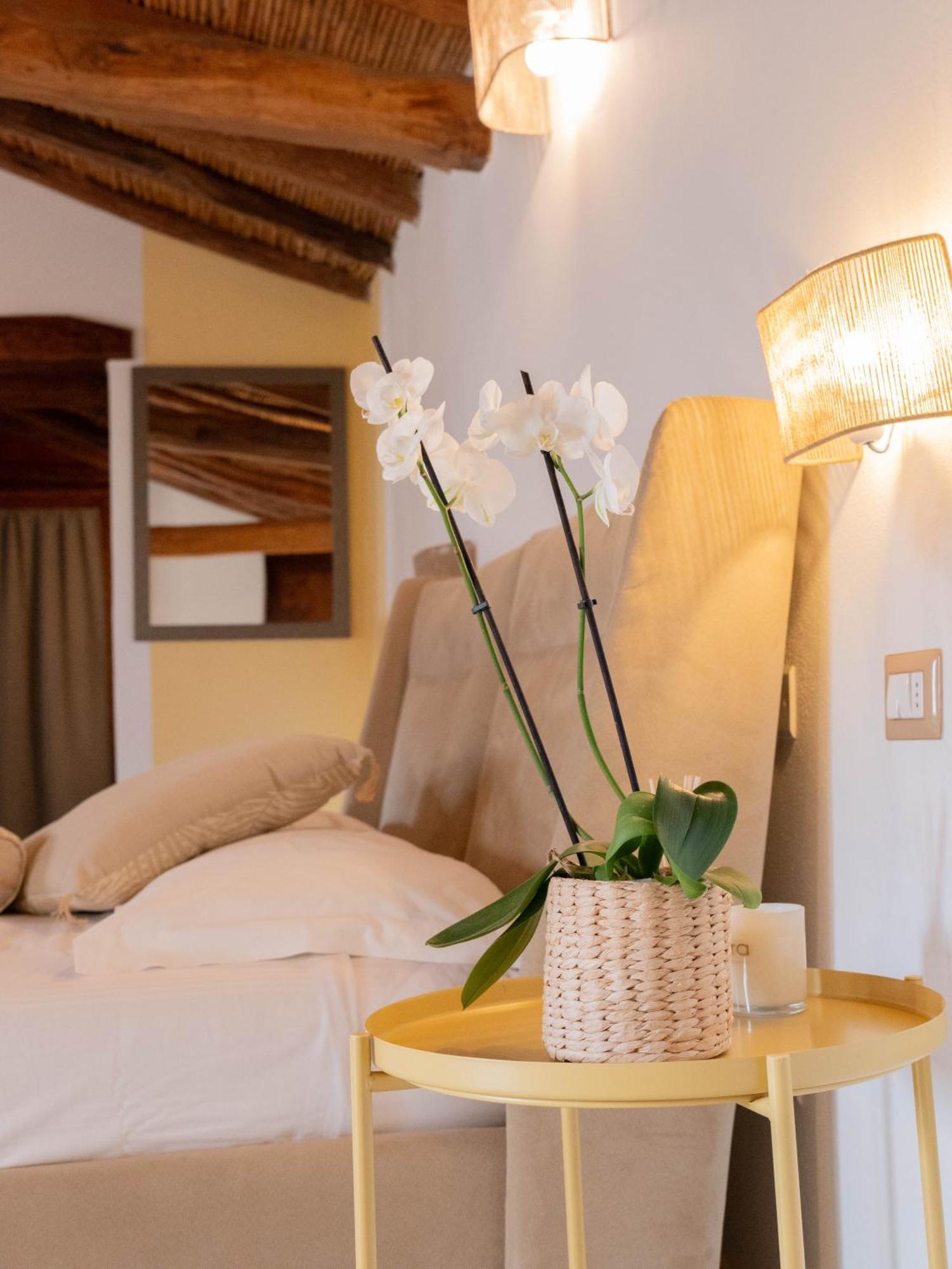 Domu Elvira Hotel Muravera Bagian luar foto
